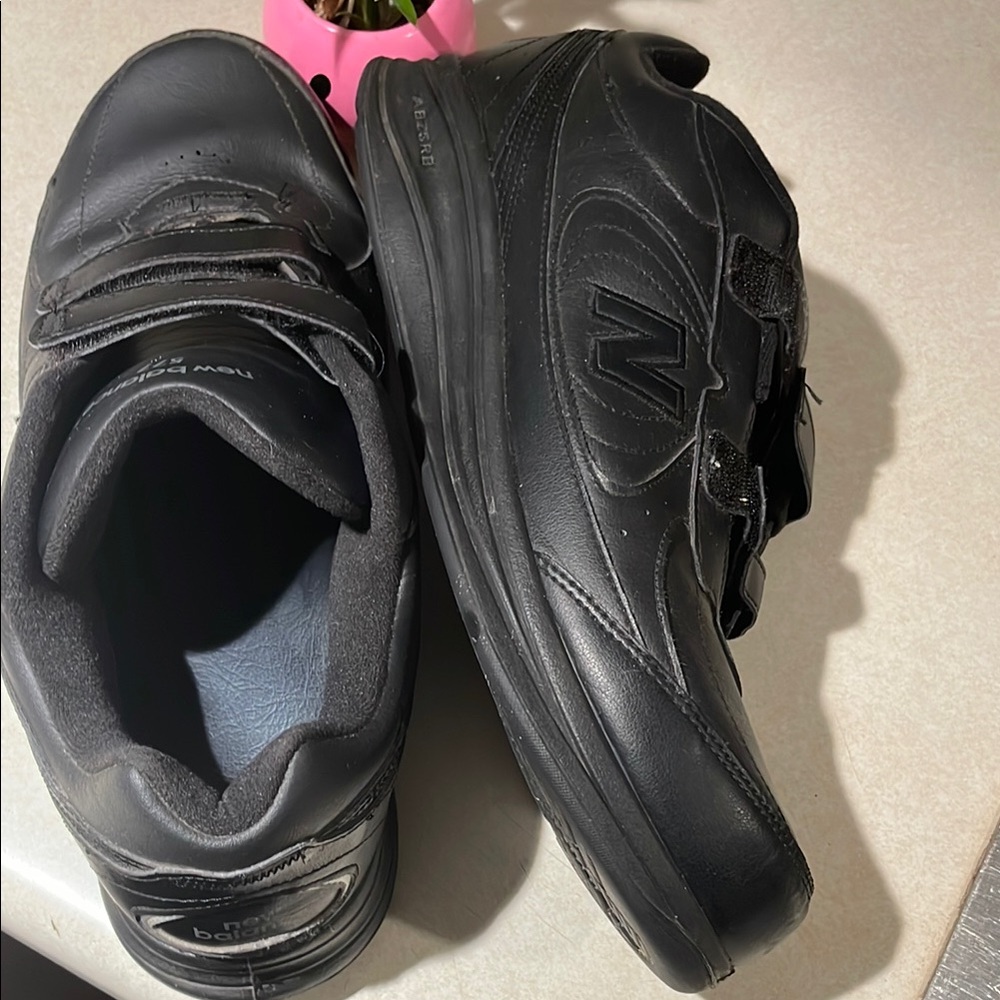 New Balance Black Athletic Shoes